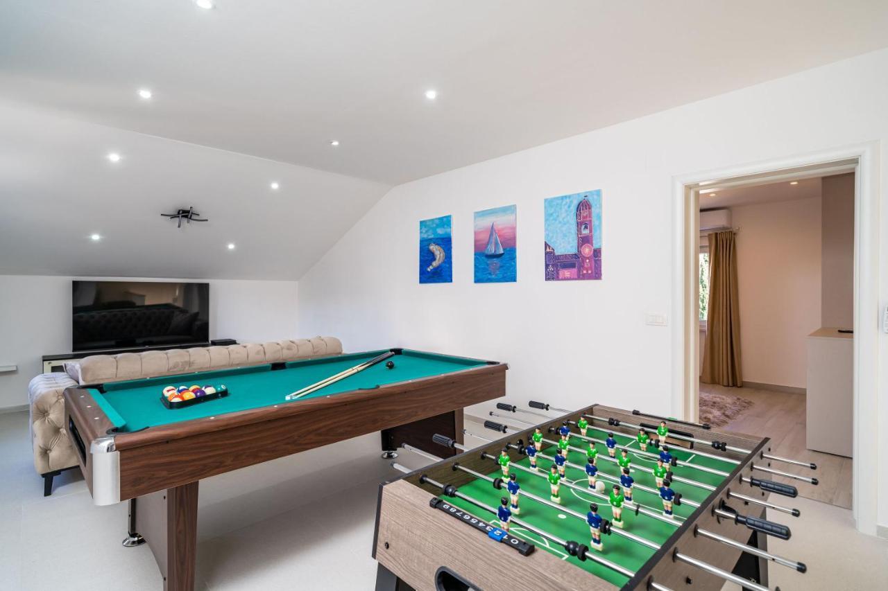 Villa Petmat - With Private Pool And 6 Bedrooms Dubrovnik Eksteriør bilde