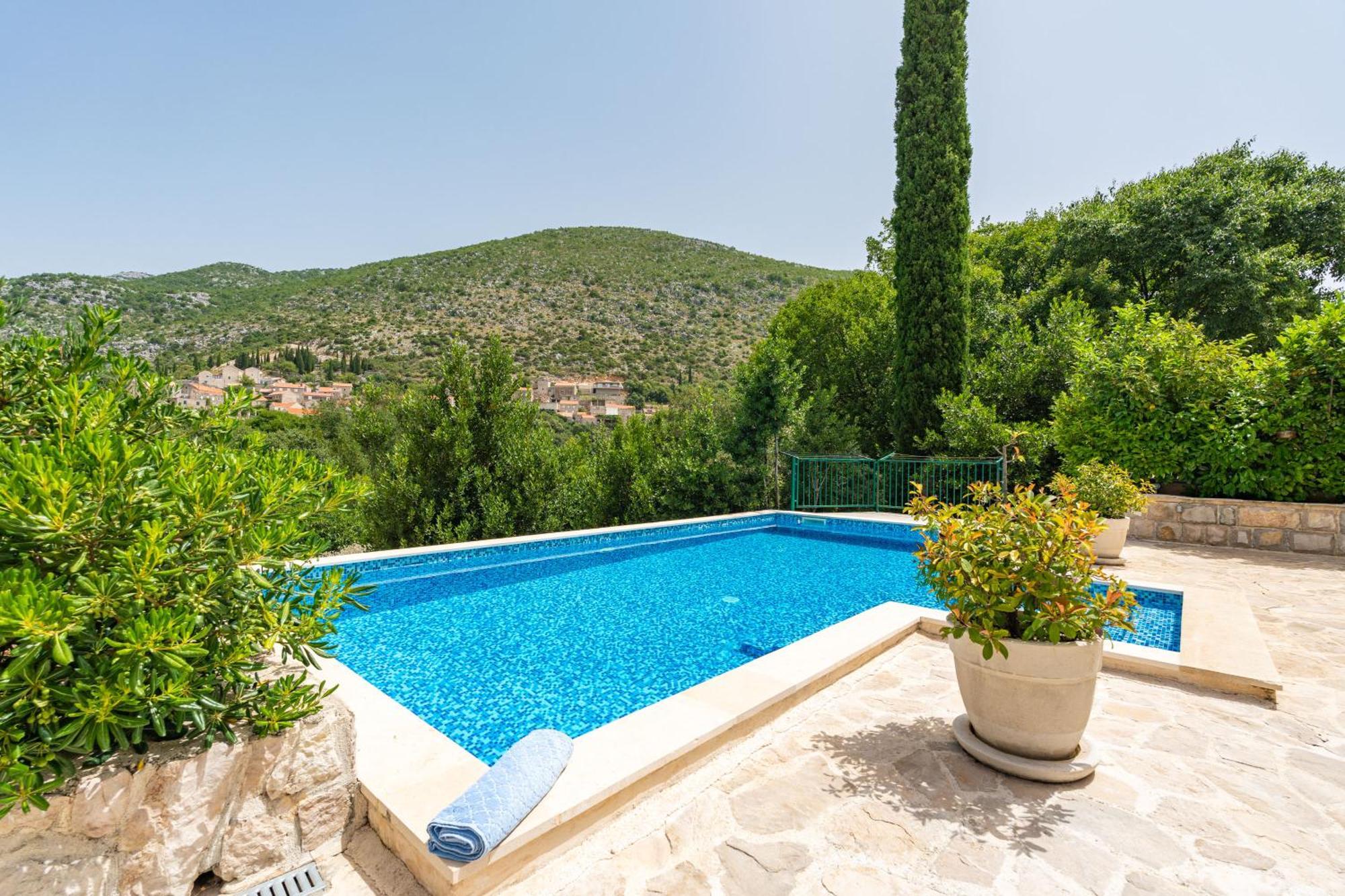Villa Petmat - With Private Pool And 6 Bedrooms Dubrovnik Eksteriør bilde