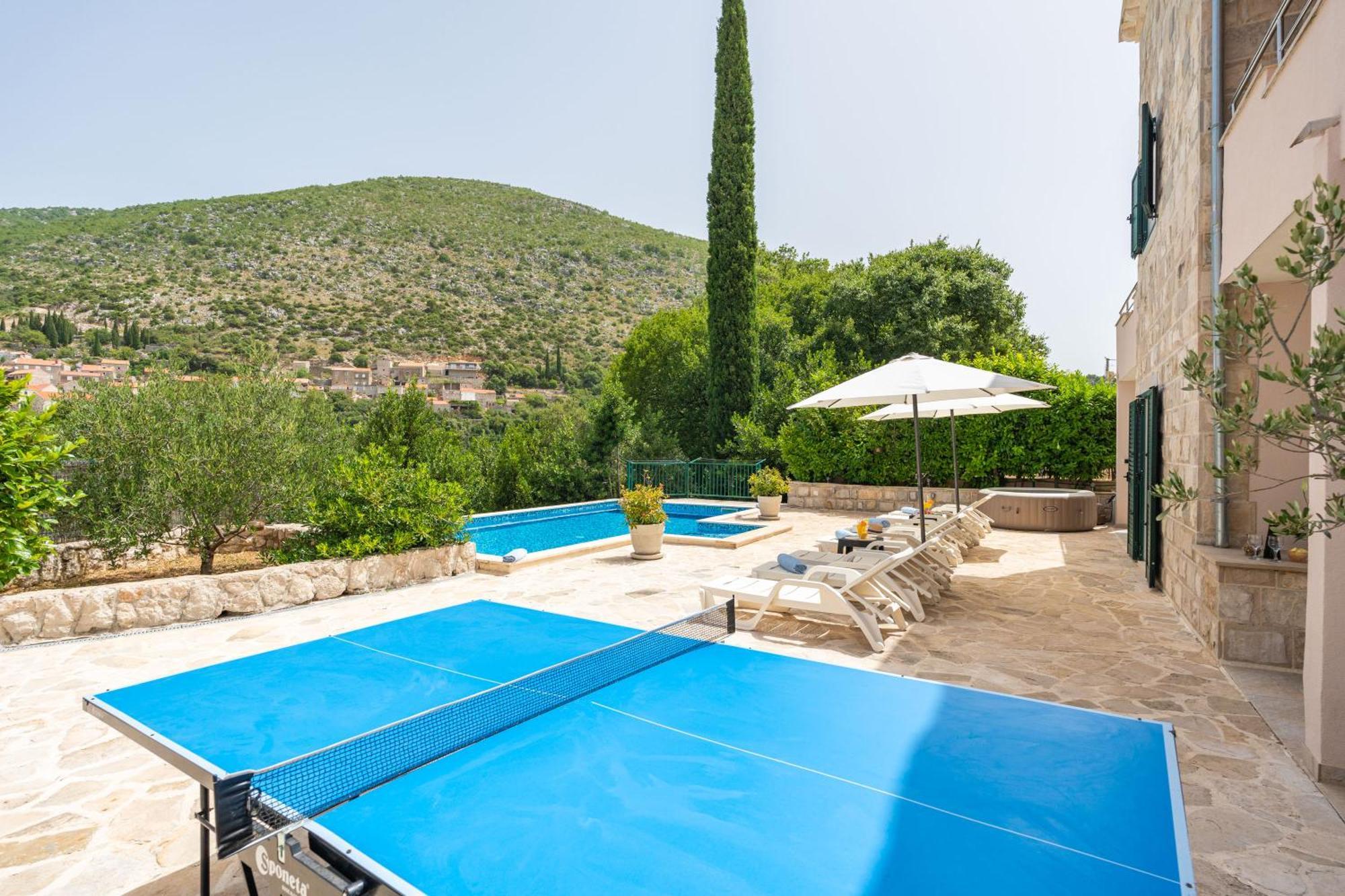 Villa Petmat - With Private Pool And 6 Bedrooms Dubrovnik Eksteriør bilde