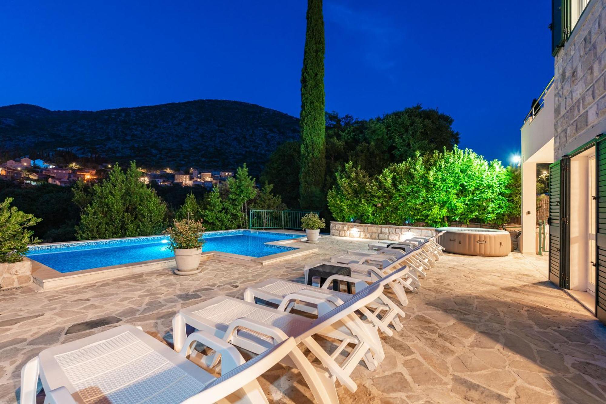 Villa Petmat - With Private Pool And 6 Bedrooms Dubrovnik Eksteriør bilde